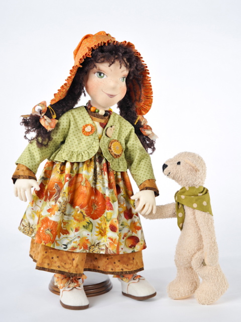 Jesenná prechádzka ručne robená bábika a medveď