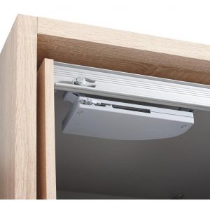 tlmic dveri plakato chanton