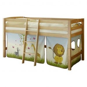 vyvysena postel tipsi zaves safari